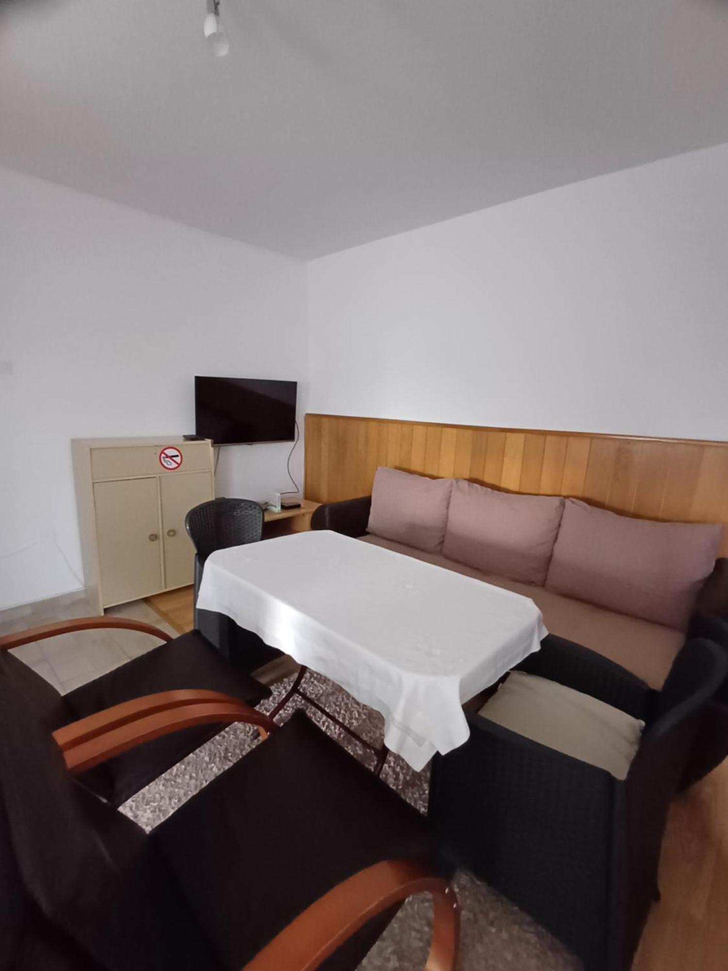Apartments Lela Bihać Eksteriør billede